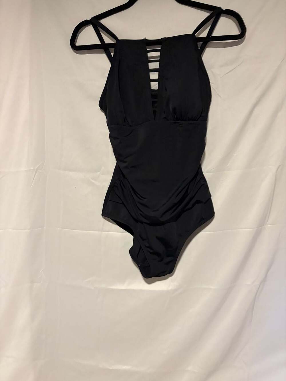 Jantzen One-Piece Swimsuit Black High Neck Ladder Cutout Ruched